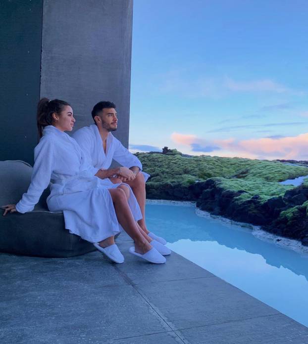 FOTO Livakoviću zatvorio put do gola, ona mu je velika podrška