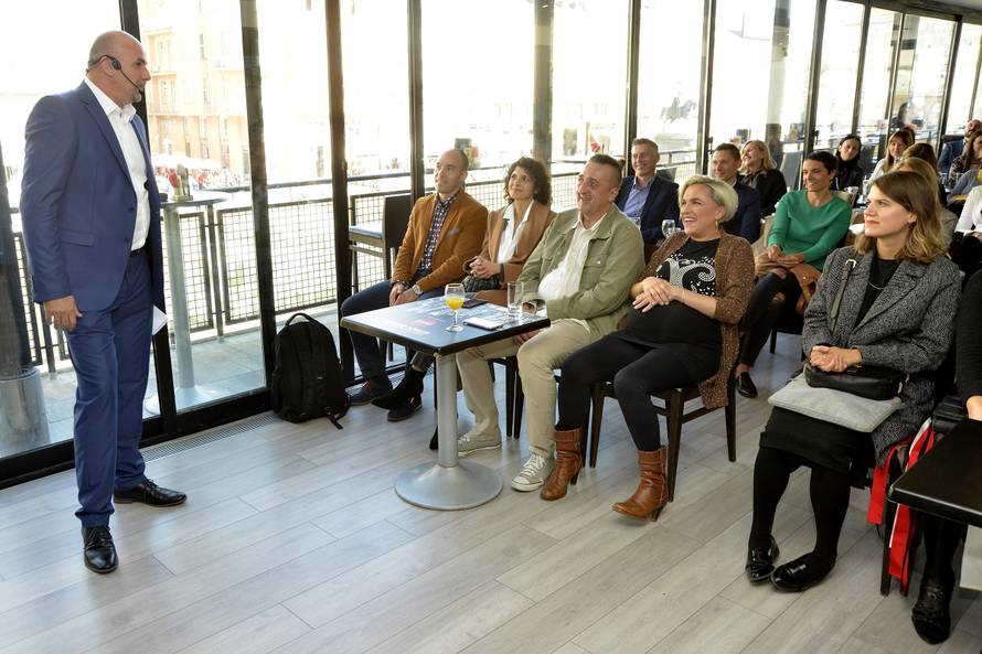 Dobitnici: Velika hvala superjunakinjama svake obitelji