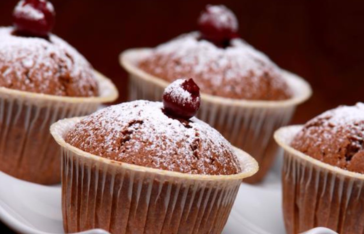 Muffini s višnjama i čokoladom: Desert u kojem će svi uživati