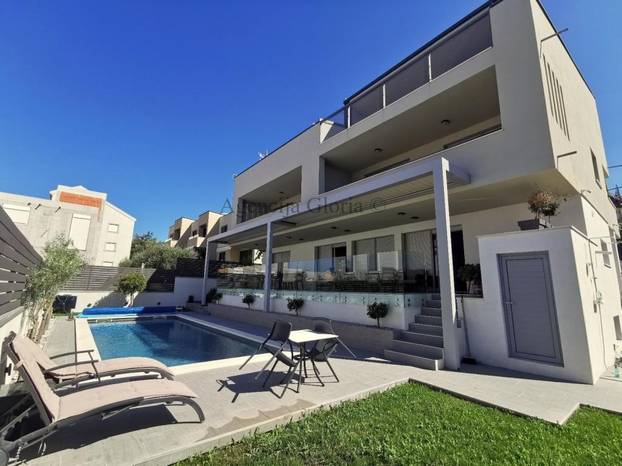 FOTO Luksuz u Hrvatskoj: Ovako izgledaju vile koje se prodaju za više od 2 milijuna eura