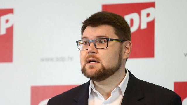 Zagreb: SDP predstavio Prijedlog zakona o moratoriju na kreditne obveze dužnika