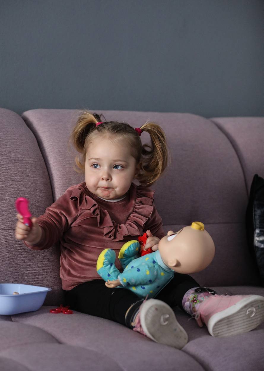 Zaprešić: Djevojčica koja boluje od mišićne atrofije