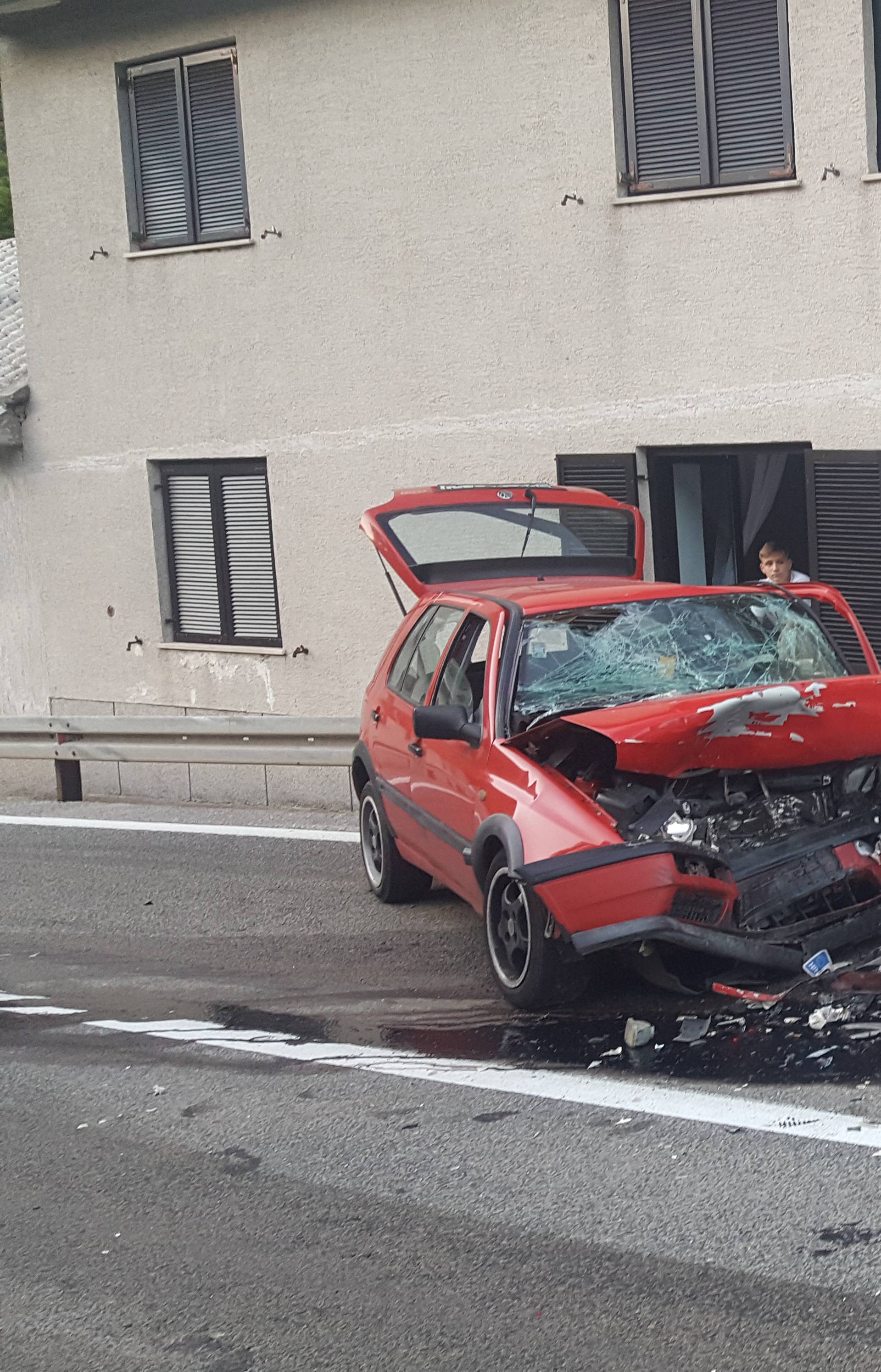 Teška prometna nesreća kod Senja: Četvero ljudi ozlijeđeno
