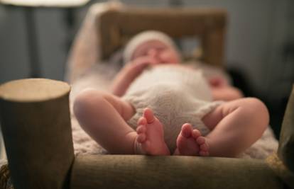 'Moja 4-mjesečna beba ima neograničeno vrijeme pred ekranom – gleda TV od rođenja'