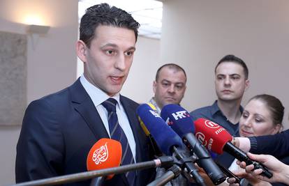 Petrov: 'Država neće spašavati Todorića, ali će braniti sustav'