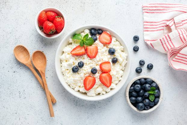 Cottage cheese, curd cheese or tvorog with fresh berries