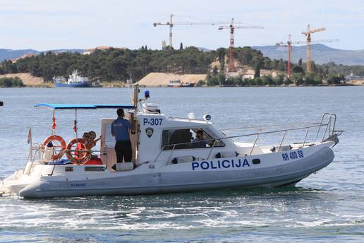 Korčulanski ribar stradao na pučini, policija navodi kako nije riječ o nesreći već nasukavanju