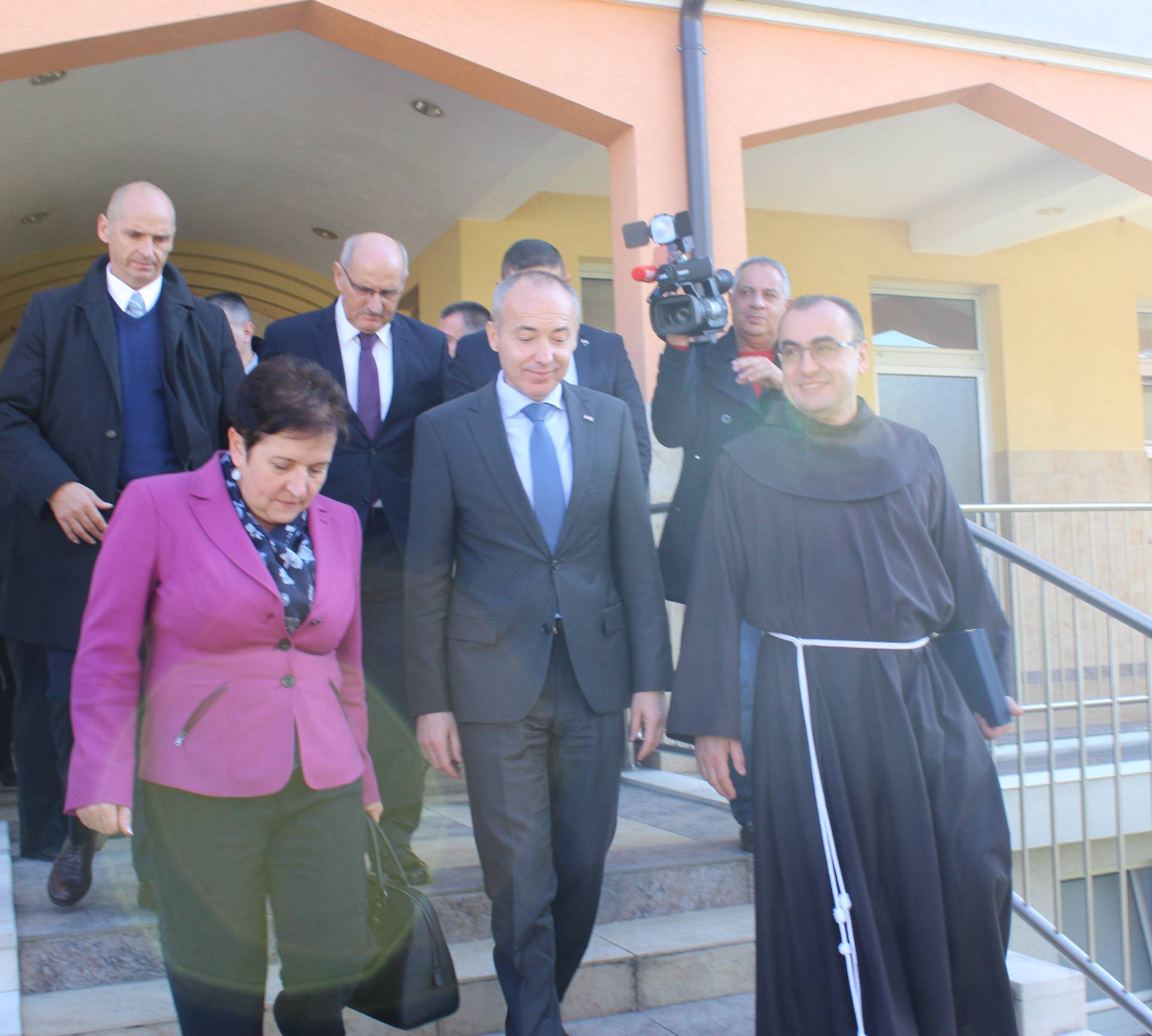 'Svaki zločin mora biti kažnjen, a sudovi raditi bez pritisaka...'