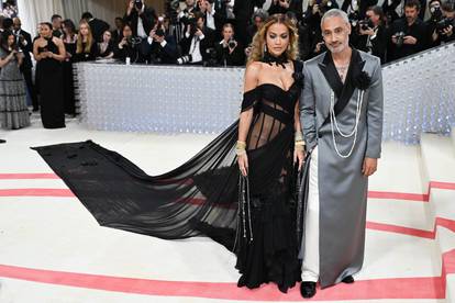 Met Gala 2023.: Kim kao nekad u Playboyu, sestra joj pokazala guzu, Jared Leto postao mačak