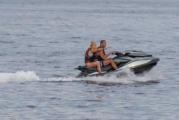 EKSKLUZIVNO Bivši zaručnik Jennifer Lopez Alex Rodriguez  u Dubrovniku uživa na jet skiju u društvu djevojke  Jaclyn