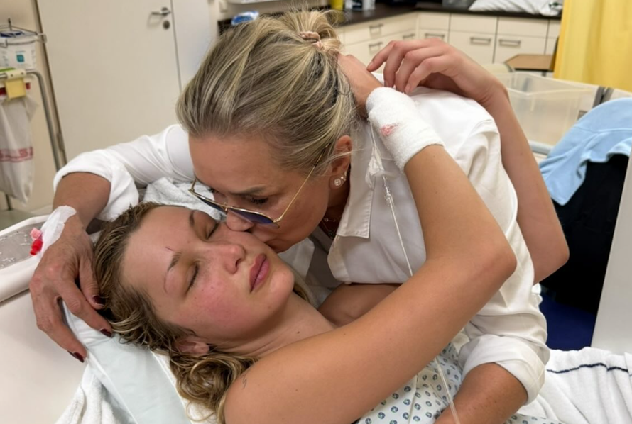 Bella Hadid pronašla je snagu nakon borbe s bolešću: 'Samo hodam, ali vraćam izdržljivost'