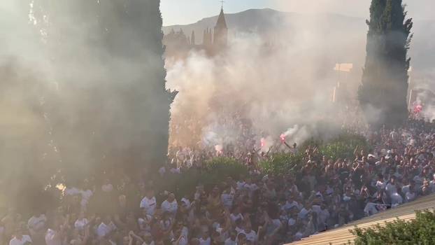 FOTO Ivan Rakitić prije godinu dana postao je igrač Hajduka. Ovako je izgledao vatreni doček