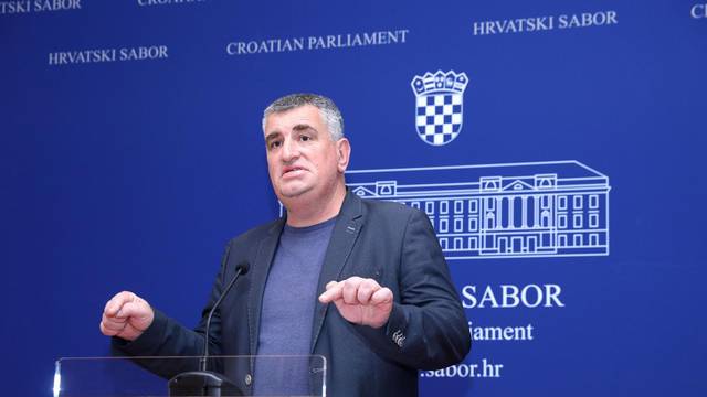 Zagreb: Miro Bulj na konferenciji za medije Kluba zastupnika Mosta