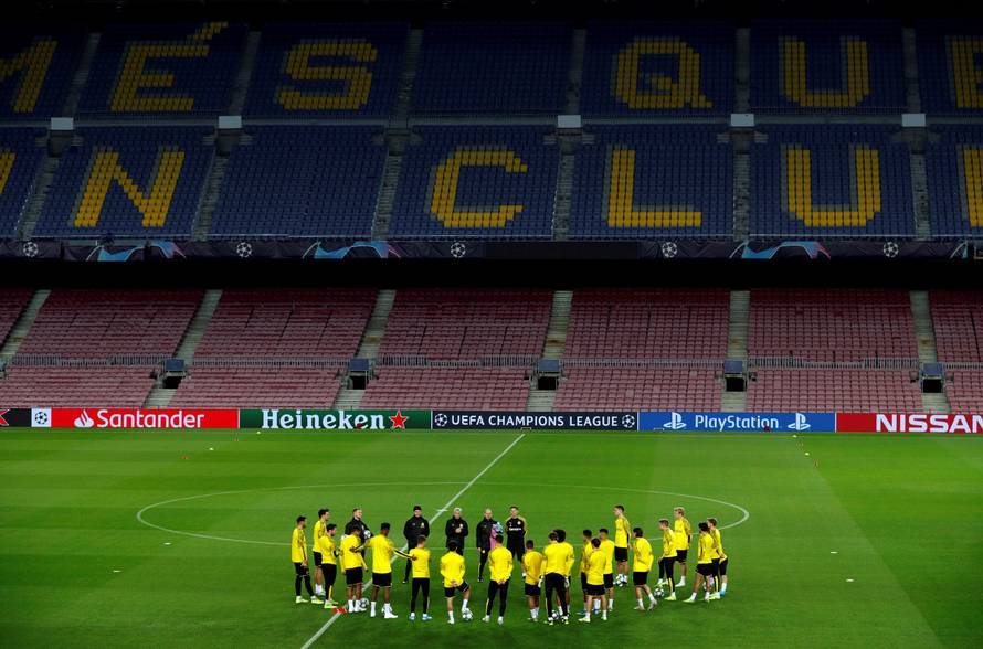 Lovren otkinuo bod Napoliju, Barca razmontirala Borussiju