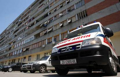 Starija žena je poginula u požaru stana na Trešnjevci