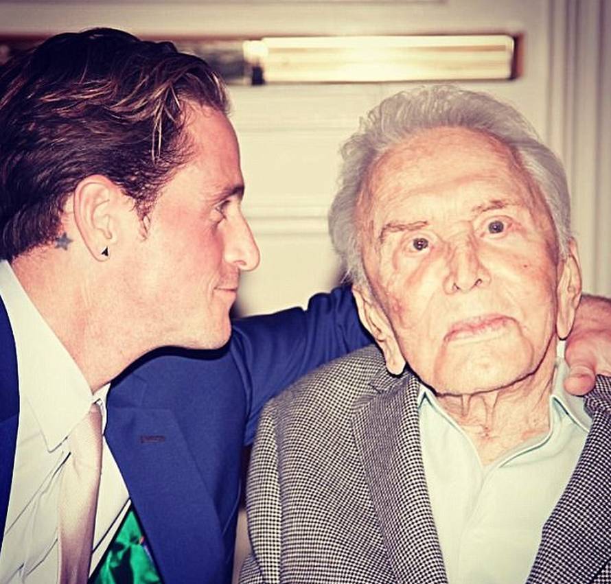 Kirk Douglas (102): 'Bio sam zločest dečko i varao suprugu'