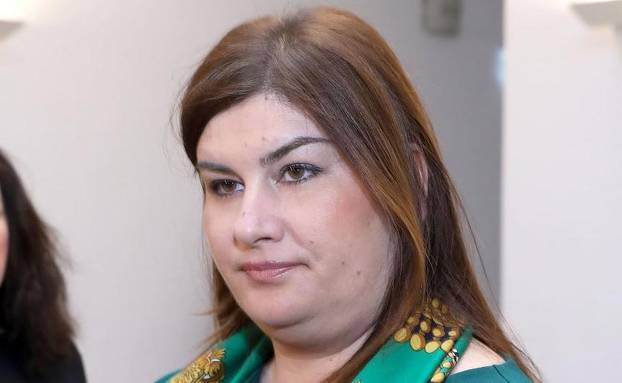 Zagreb: Ministrica Å½alac o Mercedesu koji je, kako tvrdi, od njenih roditelja