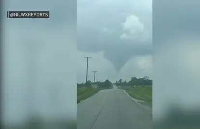 Više tornada poharalo Chicago: Zaustavili sav promet u gradu