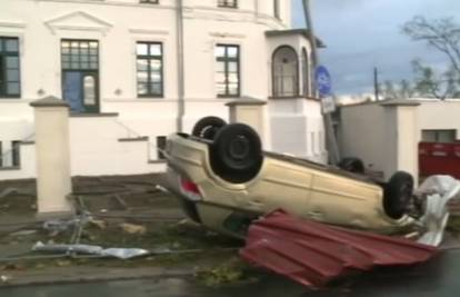 Njemačku poharao tornado, 30 ljudi ozlijeđeno, jedan poginuo