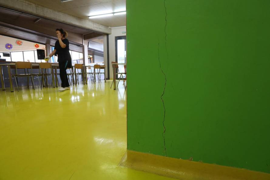 Krk: OŠ Fran Krsto Frankopan zatvorena nakon potresa, očekuje se pregled statičara 