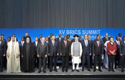 Cigla po cigla, Xi Jinping pokreće suradnju BRICS-a