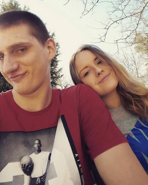 FOTO Supruga srpske zvijezde uz njega je još od srednje škole. Zbog nje ima i poseban ritual...