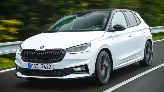 FOTO Tražite mali sportski auto? Evo što što možete očekivati