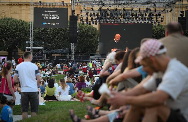 Zagreb: U sklopu Zagreb Classica na Tomislavcu prikazana je opera "Carmen"