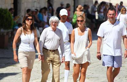 Bernie Ecclestone: Tražim janjetinu i novu suprugu