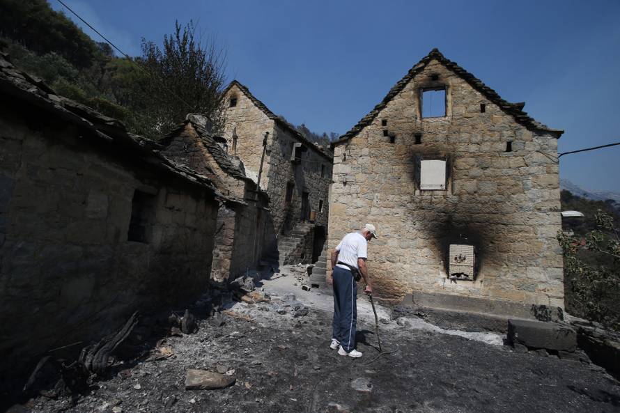 Piloti kanadera: Ovo je majka svih požara, to još nismo vidjeli