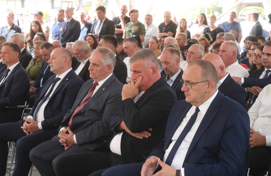 Sinj: Otvorena Spomen soba hrvatskih branitelja Sinja i cetinskoga kraja