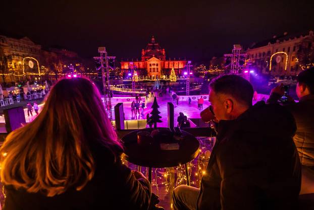 Zagreb: Ugođaj na Zagrebačkom Adventu