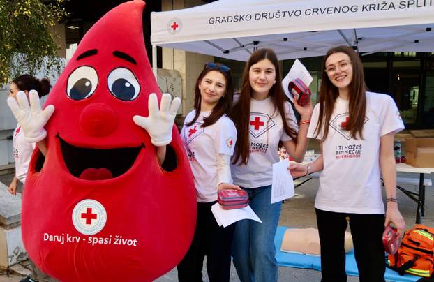 Split: Javnozdravstvena akcija pod nazivom “Ma tko te pita za zdravlje? - Mi te pitamo!”