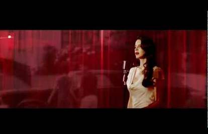 Lana Del Rey je objavila spot, sniman u suradnji s Jaguarom