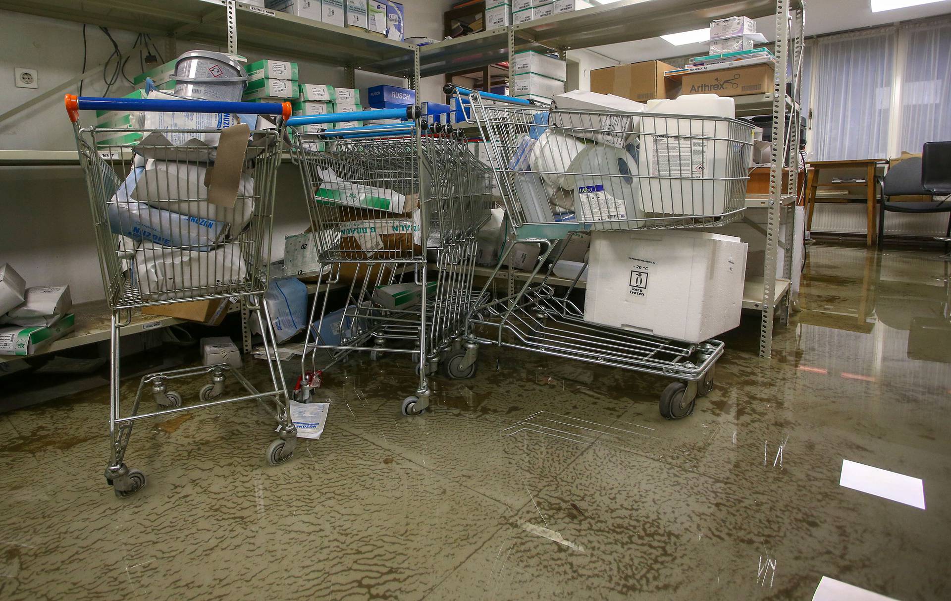 "Hitno nam treba nova bolnica. Imamo tri puta manje prostora nego što nam je potrebno"