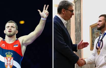 Vučić ugostio hrvača Komarova: Ponosni smo što je digao tri prsta u Zagrebu, njih to nervira