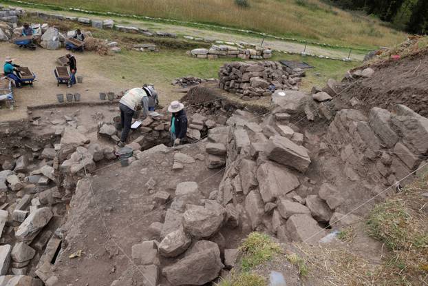 Archaeologists discover new 3,000 year old passageways in Peruvian temple