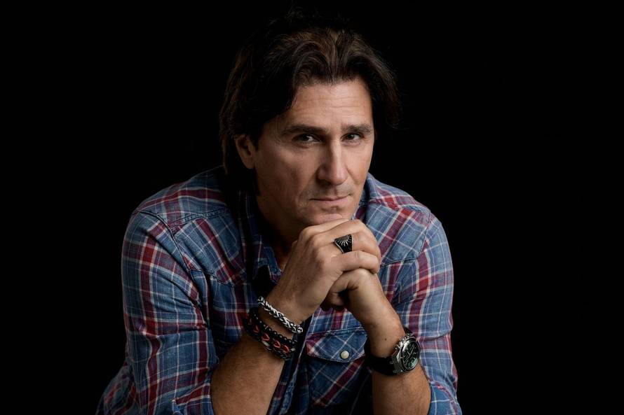 Leo: 'Ne znam zašto Čola šuti, neka kaže da on nije moj tata'