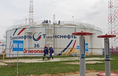 Rusija: 'Odluka EU-a o prekidu uvoza ruske nafte i trgovačkih brodova je autodestruktivna'