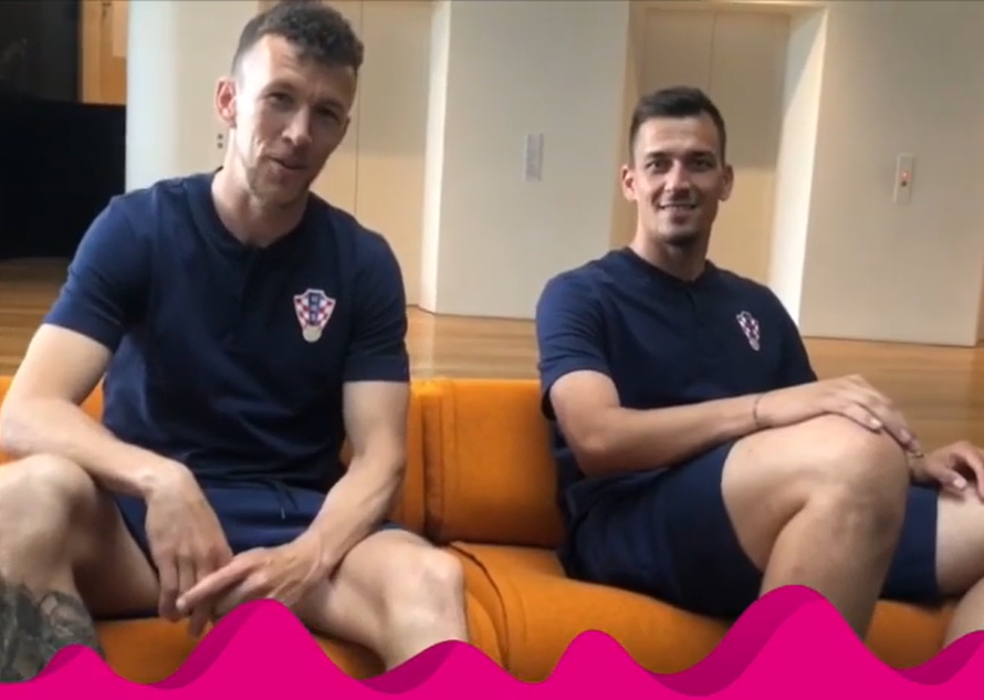 Vatreni biraju: snimi najglasniju pjesmu i možda će igrači  baš tebi pokloniti vrijednu nagradu!