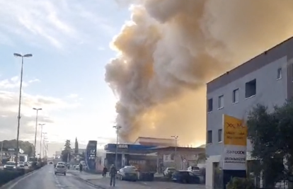VIDEO Požar u Zadru: Zapalio se poslovni prostor, grad pun dima