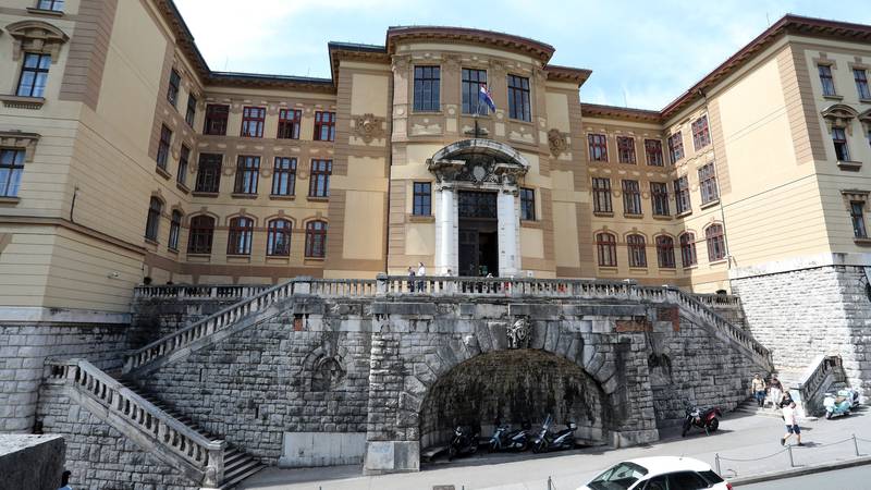 Na riječkom sudu krenulo je suđenje za višestruko silovanje djevojke iz vjerničkog društva