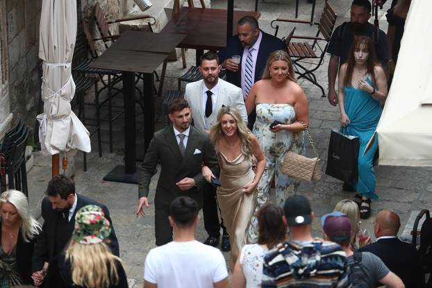 ARHIVA - 2024. Dubrovnik: Vjenčanje Nicole Artukovich i Liama Stewarta u crkvi sv.Ignacija