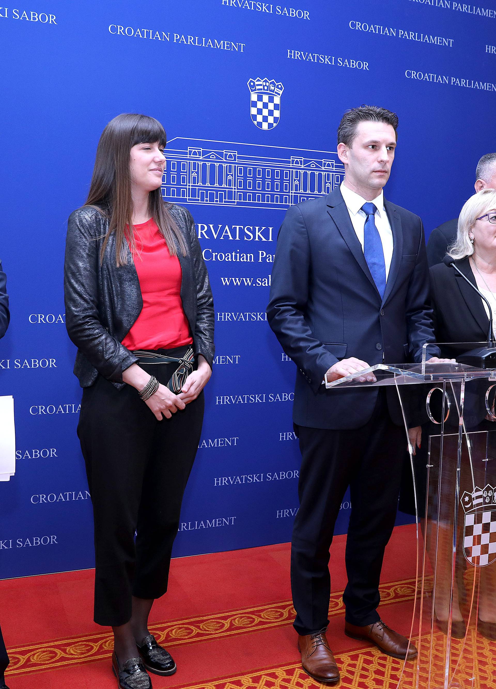 Zagreb: Konferencija za medije MOST-a