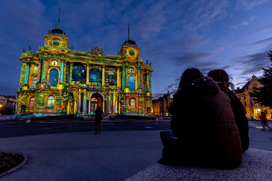 Festival svjetla Zagreb - Instalacija The Transformation na zgradi HNK