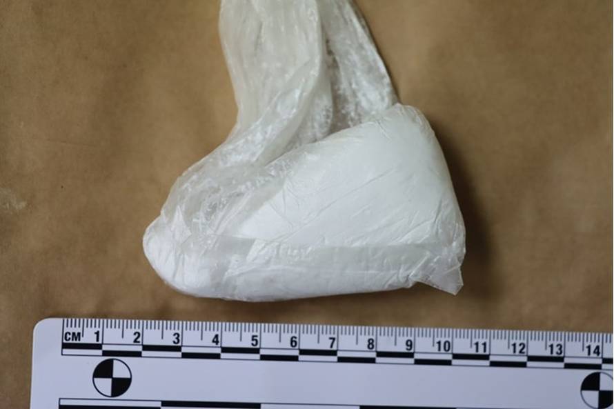 Pao diler kod Zagreba: Policija pronašla travu, speed i vagu