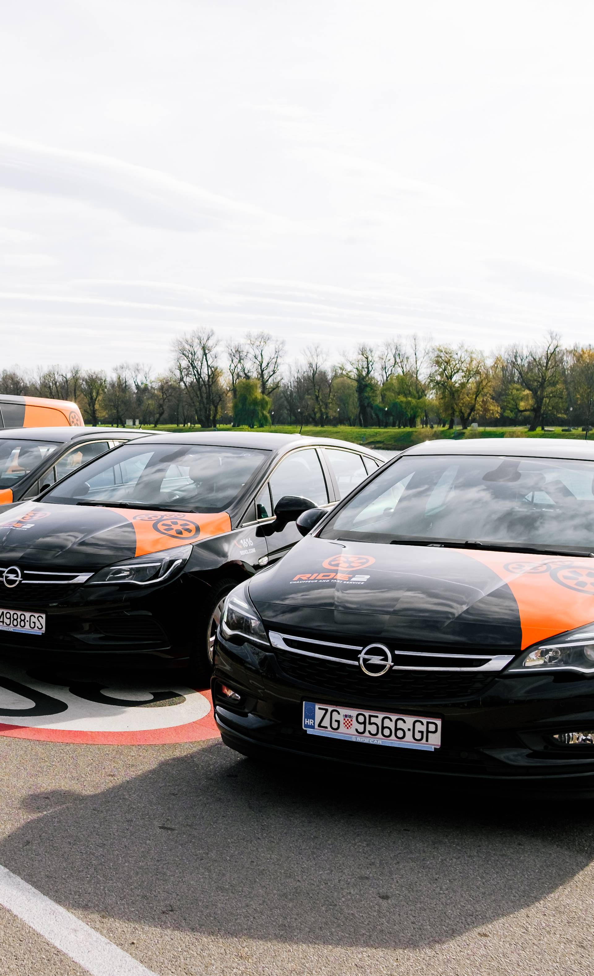 Ride2 taksijem na struju moći ćemo dijeliti prijevoz i trošak