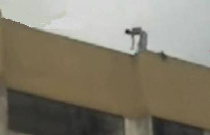 Samoubojica je skočio sa zgrade u Južnoj Americi