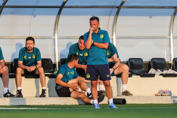 Radomlje: Prijateljska utakmica, GNK Dinamo - NK Radomlje