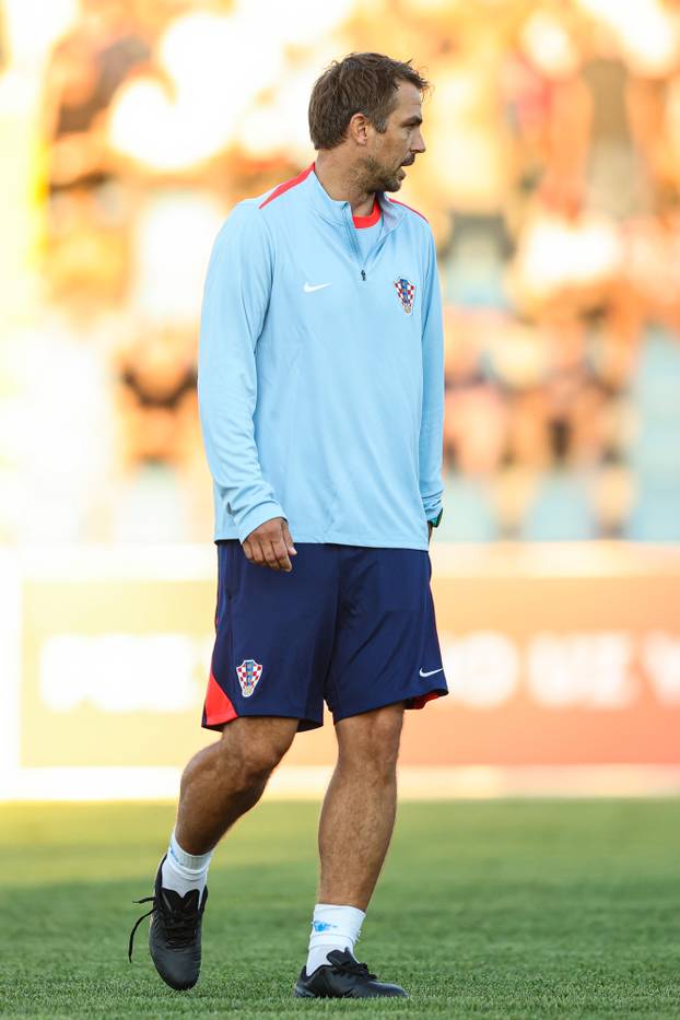 Karlovac: Znatno mršaviji Niko Kranjčar na utakmici U-21 reprezentacije 